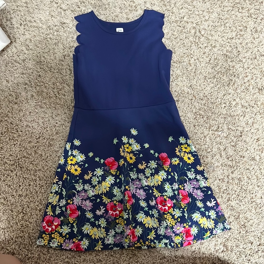 GAPKIDS summer dress with flowers on the bottom